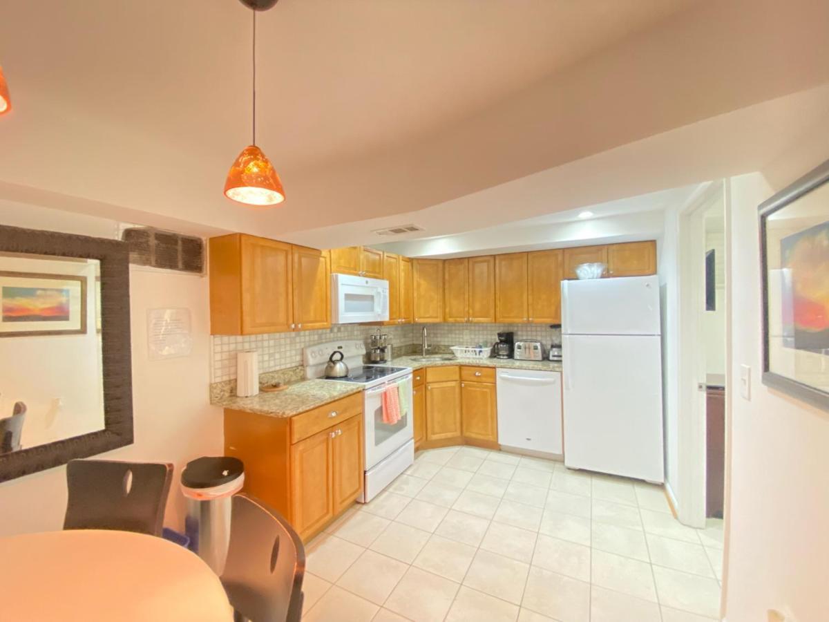 Comfy Basement Home 2 Bdrm1Den 3Queen Beds Washington Luaran gambar