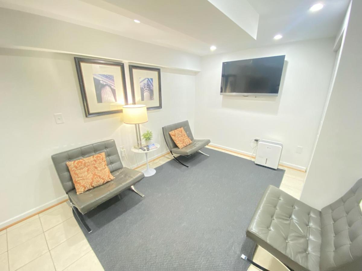 Comfy Basement Home 2 Bdrm1Den 3Queen Beds Washington Luaran gambar
